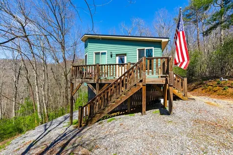285 Peachtree Mtn Estate Road Murphy NC 28906