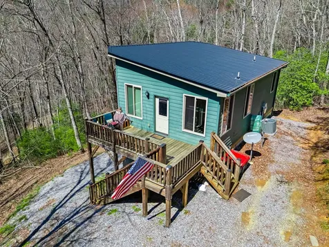 285 Peachtree Mtn Estate Road Murphy NC 28906