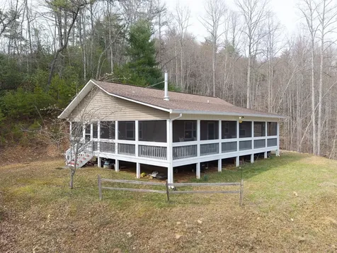 145 Raymond Wilson Road Topton NC 28781