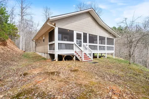 145 Raymond Wilson Road Topton NC 28781