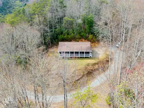 145 Raymond Wilson Road Topton NC 28781