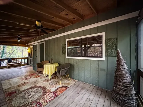 231 Dogwood Circle Hayesville NC 28904
