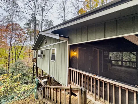 231 Dogwood Circle Hayesville NC 28904