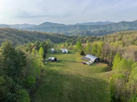 8888 Yellow Branch Road Robbinsville NC 28771