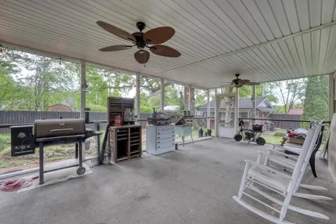 32 Aquone Andrews NC 28901