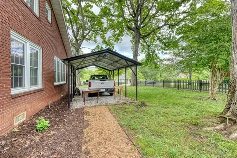 32 Aquone Andrews NC 28901