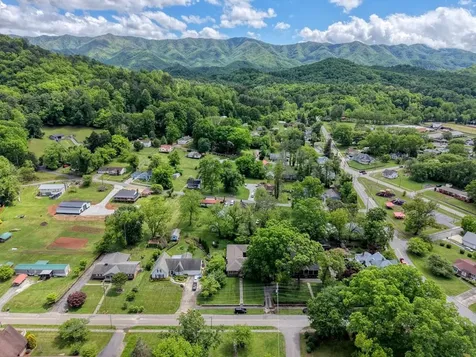 32 Aquone Andrews NC 28901