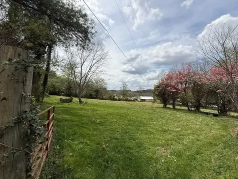 317 Robinson Road Andrews NC 28901