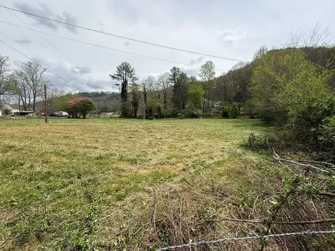 317 Robinson Road Andrews NC 28901