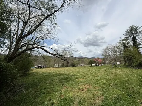 317 Robinson Road Andrews NC 28901