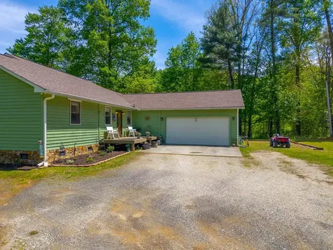 1364 Atoah Road Robbinsville NC 28771
