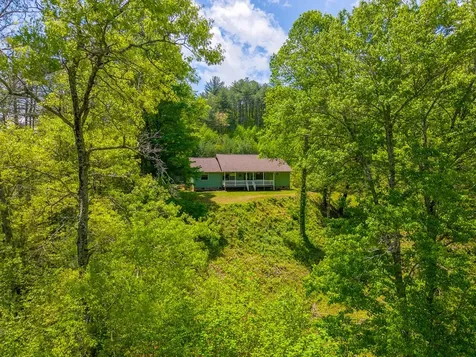 1364 Atoah Road Robbinsville NC 28771
