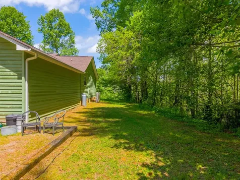 1364 Atoah Road Robbinsville NC 28771