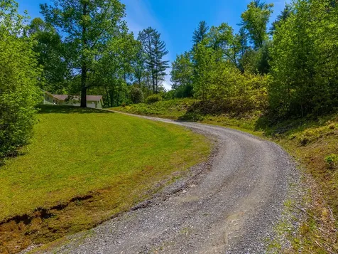 1364 Atoah Road Robbinsville NC 28771