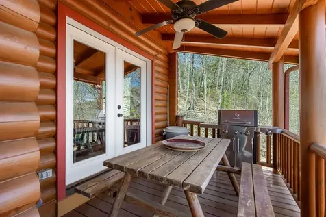 582 Sahkanaga Drive Murphy NC 28906