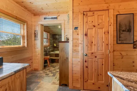 582 Sahkanaga Drive Murphy NC 28906