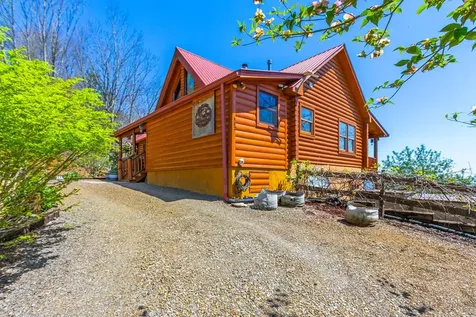 582 Sahkanaga Drive Murphy NC 28906