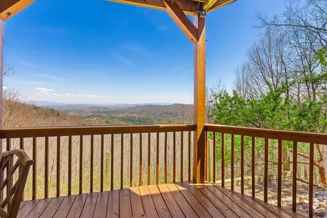 582 Sahkanaga Drive Murphy NC 28906