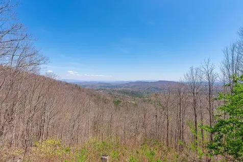 582 Sahkanaga Drive Murphy NC 28906