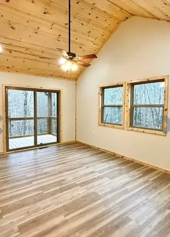 39 Horseshoe Branch Murphy NC 28906