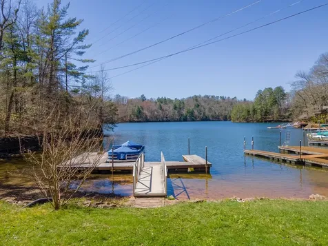 82 Avisco Road Robbinsville NC 28771