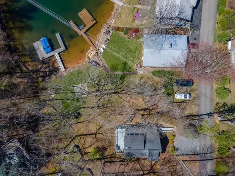 82 Avisco Road Robbinsville NC 28771
