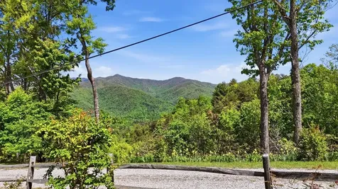 231 Ridge View Drive Andrews NC 28901