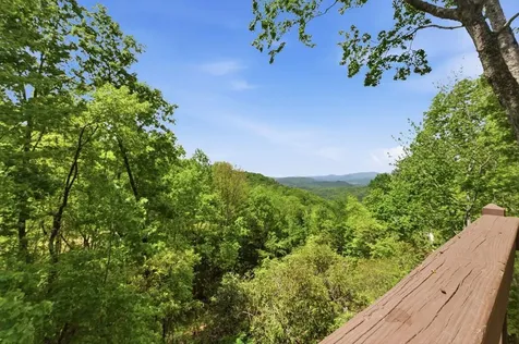 231 Ridge View Drive Andrews NC 28901