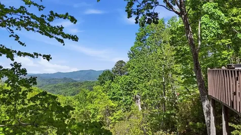 231 Ridge View Drive Andrews NC 28901