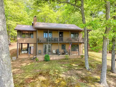 3235 Hiwassee Dam Access Road Murphy NC 28906