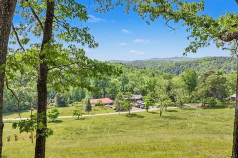 3235 Hiwassee Dam Access Road Murphy NC 28906