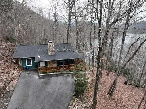 119 Rhododenron Topton NC 28781