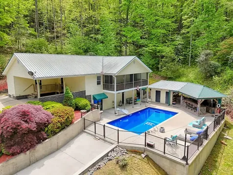 522 Fred Amos Road Murphy NC 28906