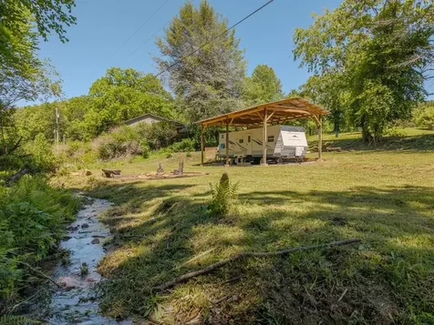1170 Oakgrove Road Murphy NC 28906