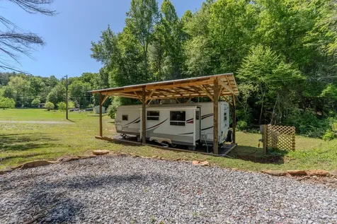 1170 Oakgrove Road Murphy NC 28906
