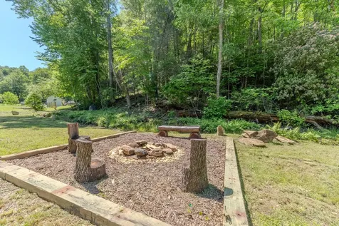 1170 Oakgrove Road Murphy NC 28906