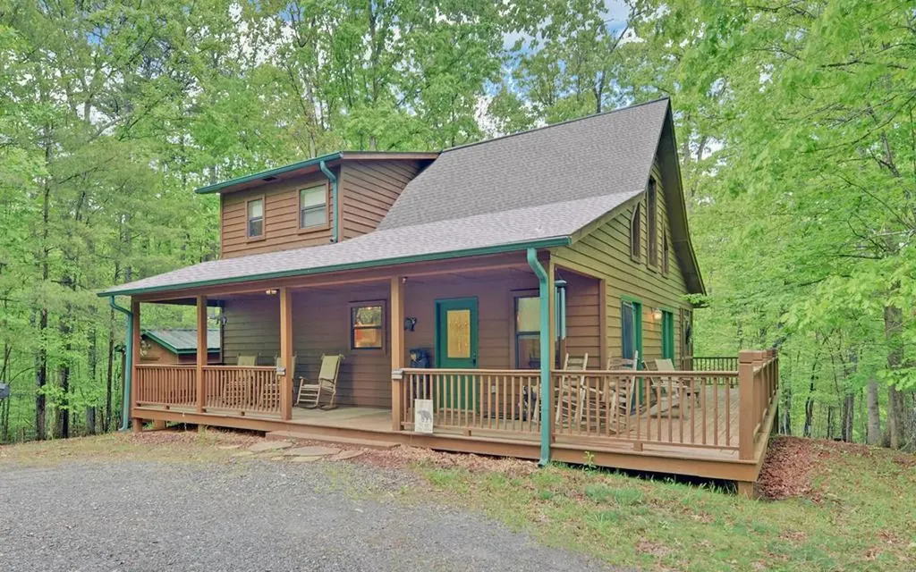 100 Carvers View Trail Murphy NC 28906