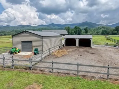 186 Rice Landing Court Hayesville NC 28904
