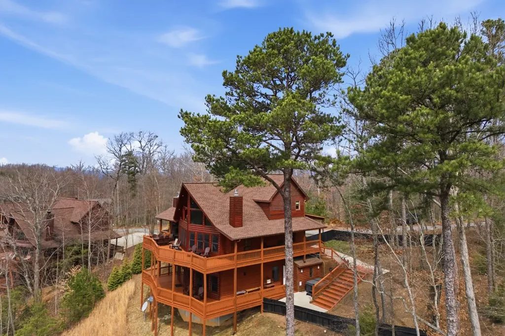 33 Stanley Ridge Drive Morganton GA 30560