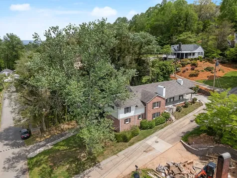 27 Bayless Street Murphy NC 28906