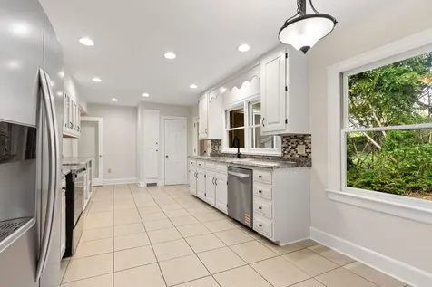 27 Bayless Street Murphy NC 28906