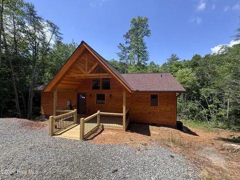109 Chestnut Oaks Drive Murphy NC 28906