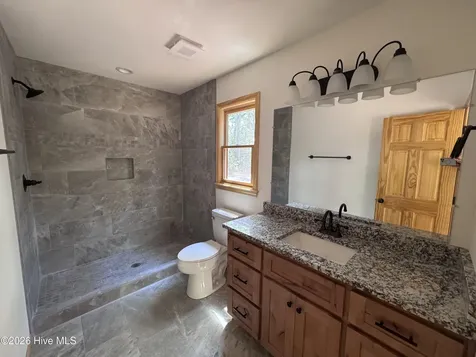 109 Chestnut Oaks Drive Murphy NC 28906