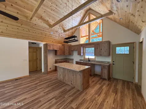 109 Chestnut Oaks Drive Murphy NC 28906