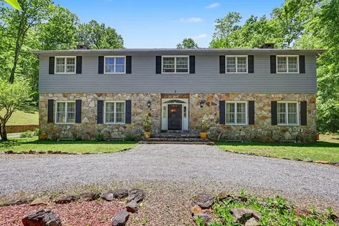 1127 Burch Branch Road Hiawassee GA 30546