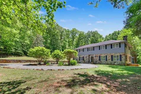 1127 Burch Branch Road Hiawassee GA 30546