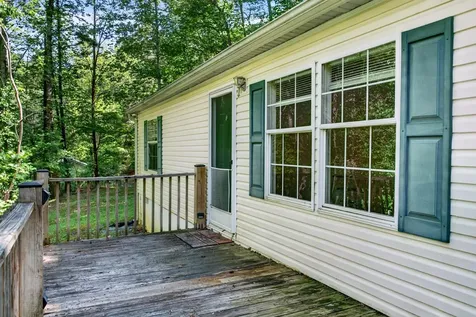 282 W Cherry Road Hayesville NC 28904