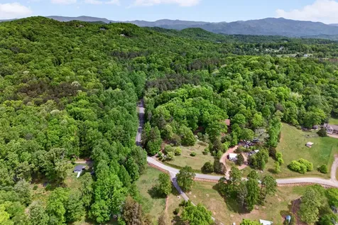 282 W Cherry Road Hayesville NC 28904