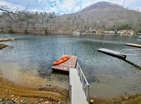 23 Moseley Way Robbinsville NC 28771