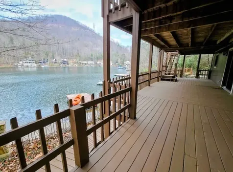 23 Moseley Way Robbinsville NC 28771